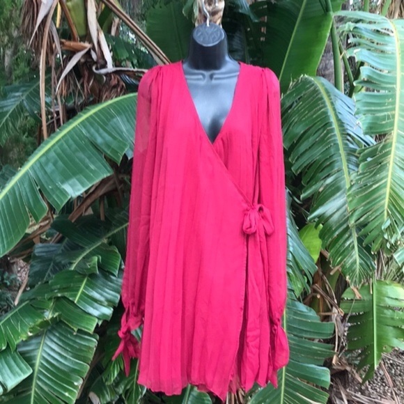 ASOS design pleated chiffon dress - Picture 1 of 9